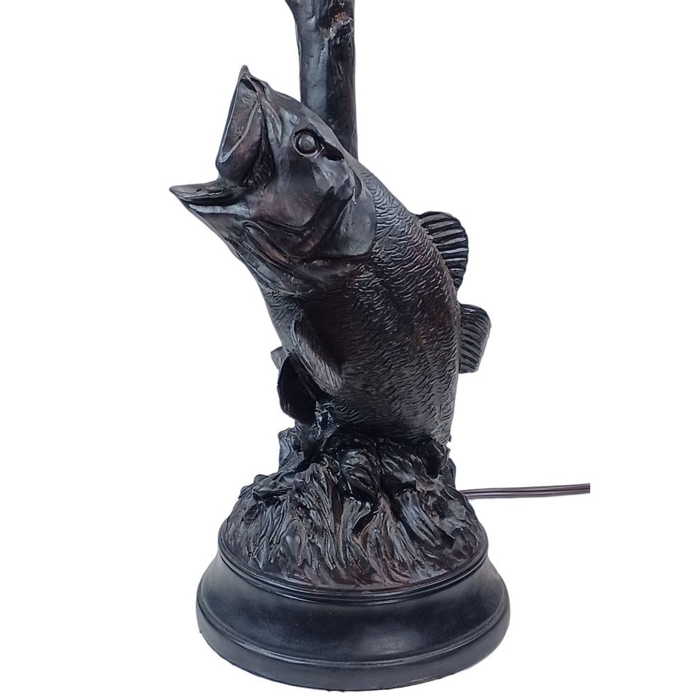 Wide Mouth Bass Fishing Tackle Lure Sculpture Fisherman Table Lamp Rustic Lodge - Picture 4 of 11
